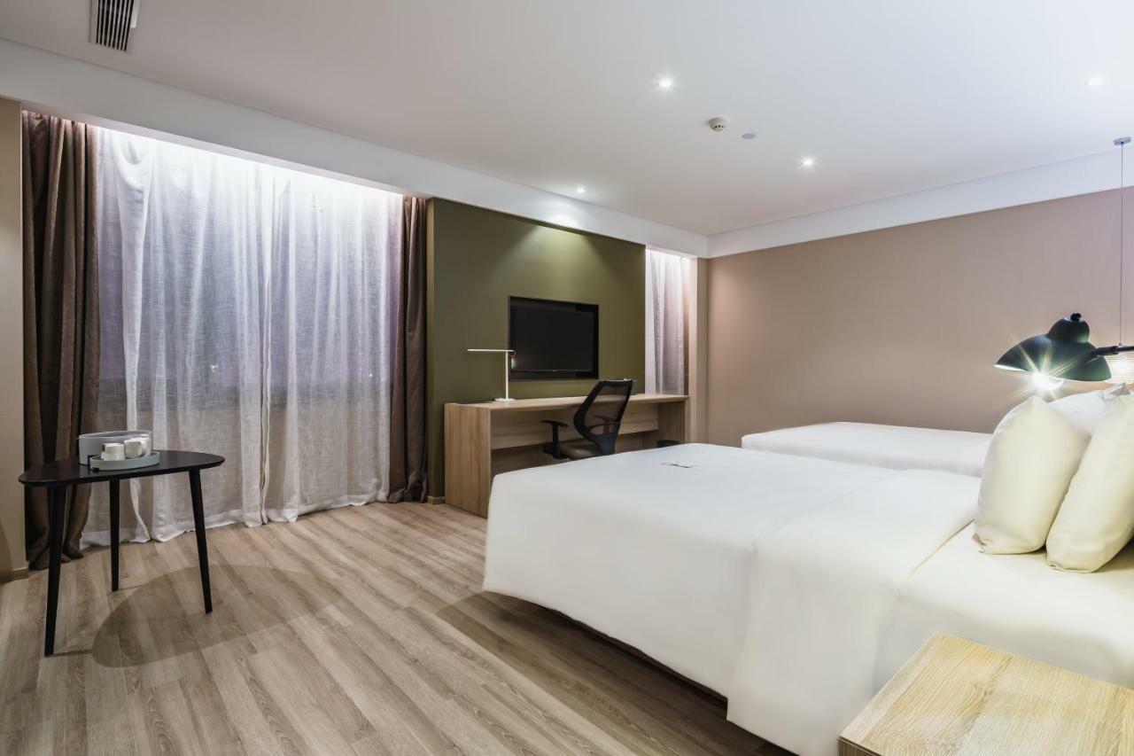 Atour Hotel Цзинань Экстерьер фото