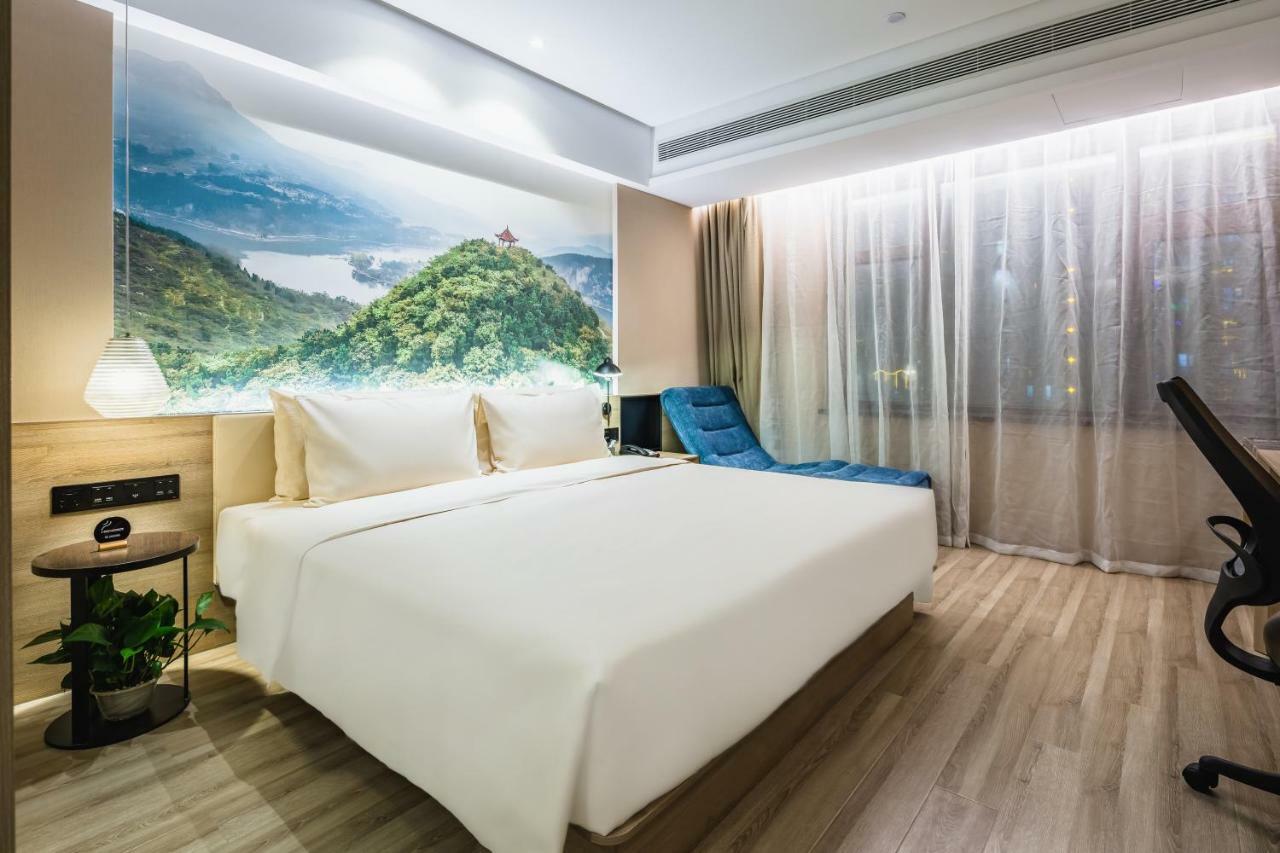 Atour Hotel Цзинань Экстерьер фото