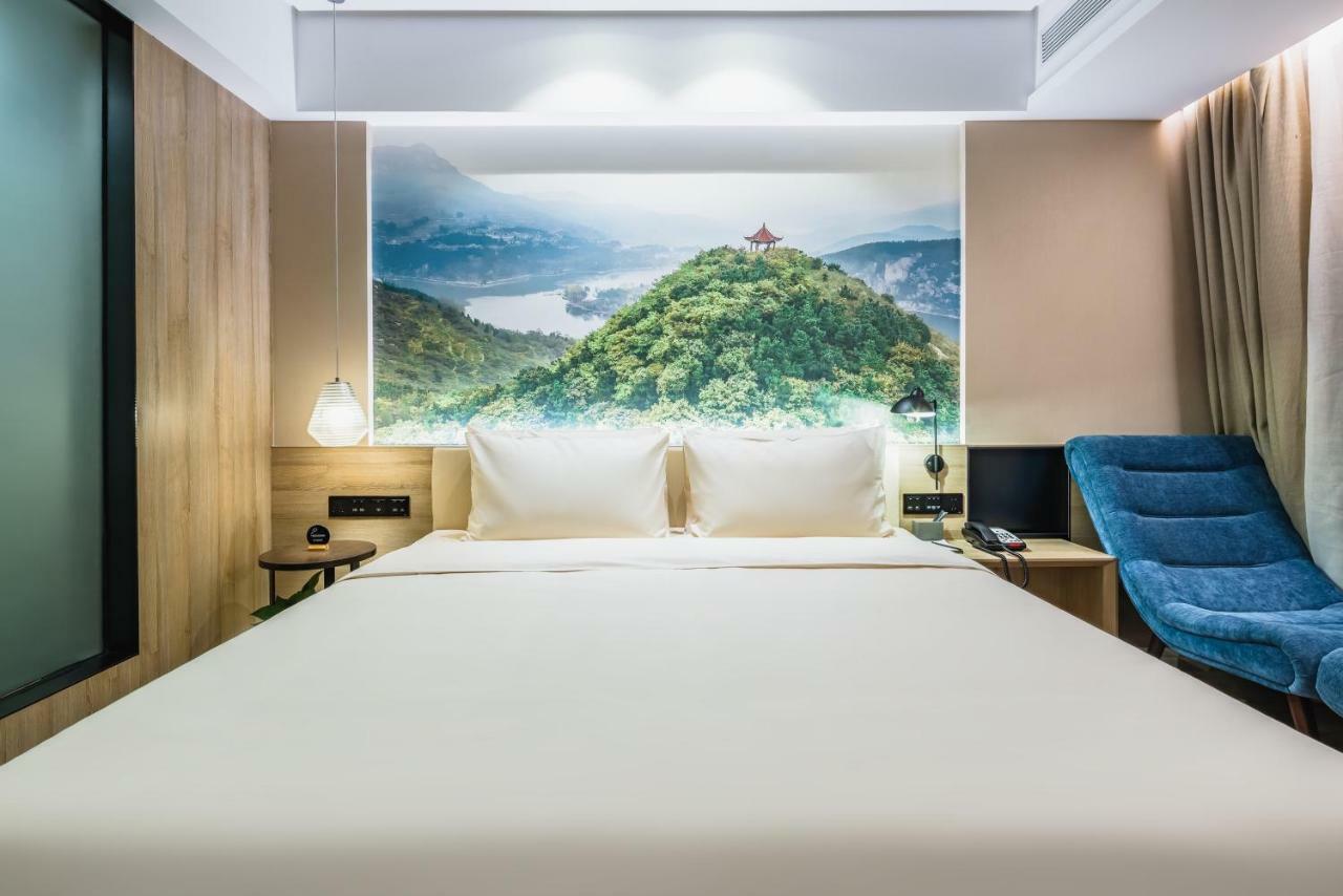 Atour Hotel Цзинань Экстерьер фото