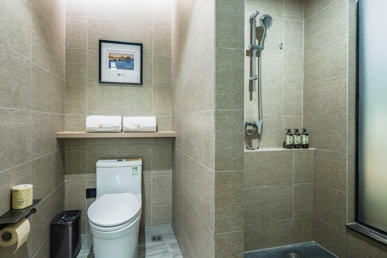 Atour Hotel Цзинань Экстерьер фото